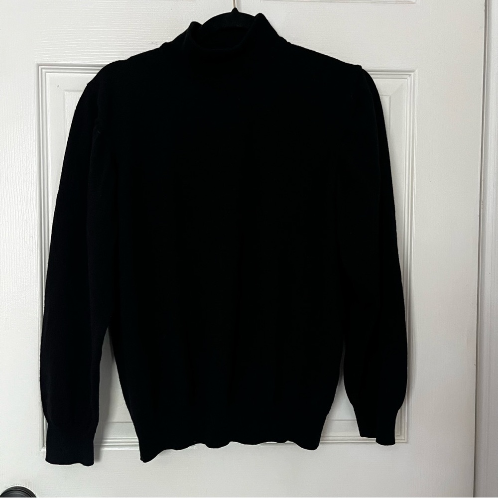 100% Merino Wool Black Sweater